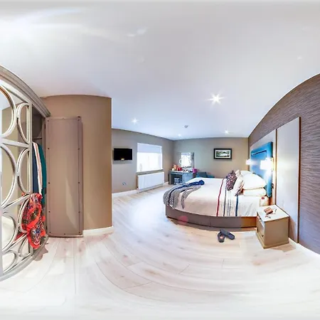 Robeen House Килларни