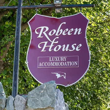 Апартаменты Robeen House