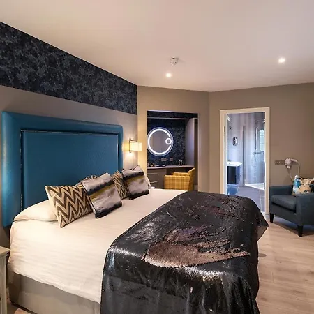 Lejlighed Robeen House *